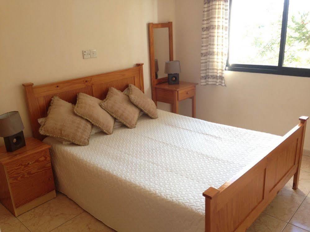 Panklitos Tourist Apartments Pafos Dış mekan fotoğraf